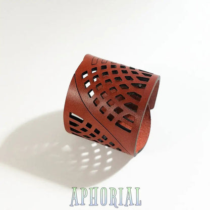 Arc Leather Cuff Bracelet - Aphorial