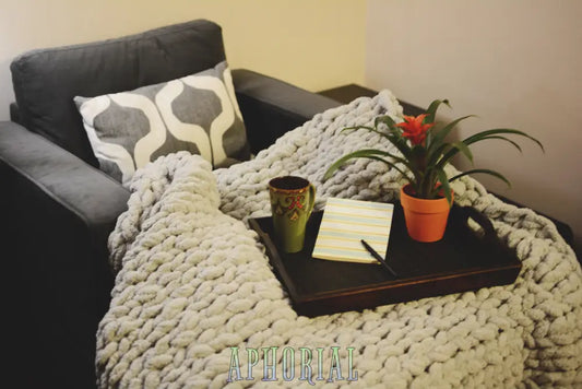Chunky Knit Blanket In Light Gray Linens & Bedding
