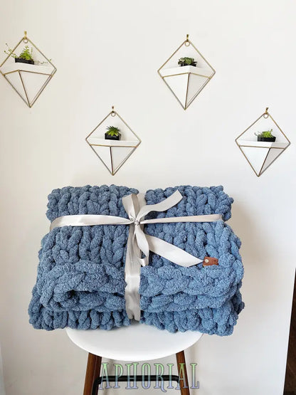 Chunky Knit Blanket In Slate Linens & Bedding