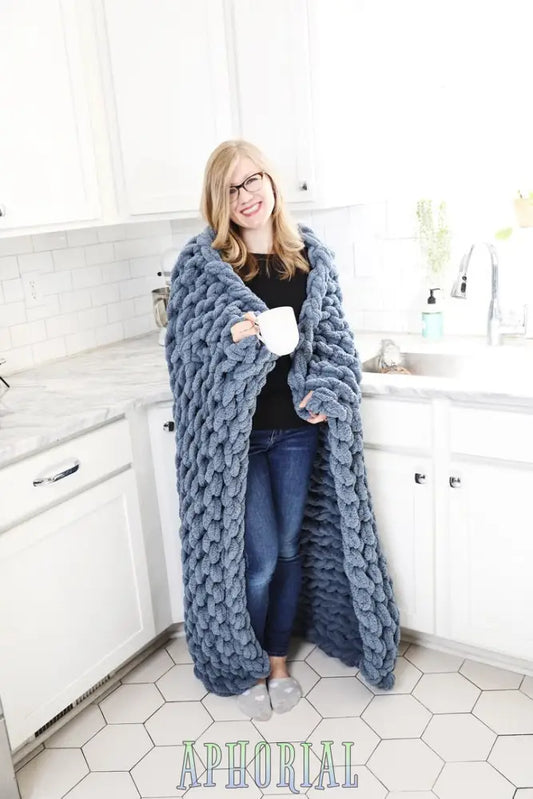 Chunky Knit Blanket In Slate Linens & Bedding